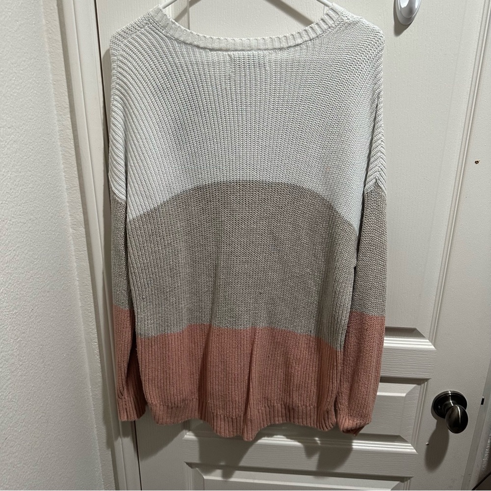 Hollister long sleeve sweater